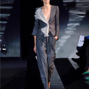 2006 Runway Giorgio Armani Asymmetrical Silk Scarf Chevron Blazer